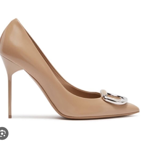 Burberry Shoes - 🆕Burberry Nude Blush Flanagan Stiletto Heel Leather Pump